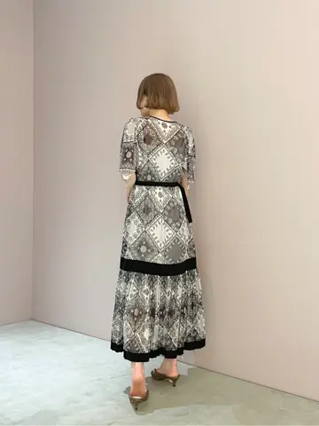 ORIGINATED IN GRACE CONTINENTAL Yuuki NOZAWA コーディネート画像