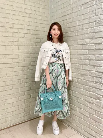 ORIGINATED IN GRACE CONTINENTAL eri コーディネート画像