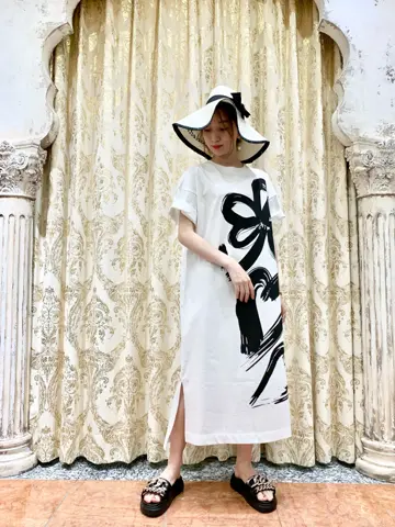 ORIGINATED IN GRACE CONTINENTAL eri コーディネート画像