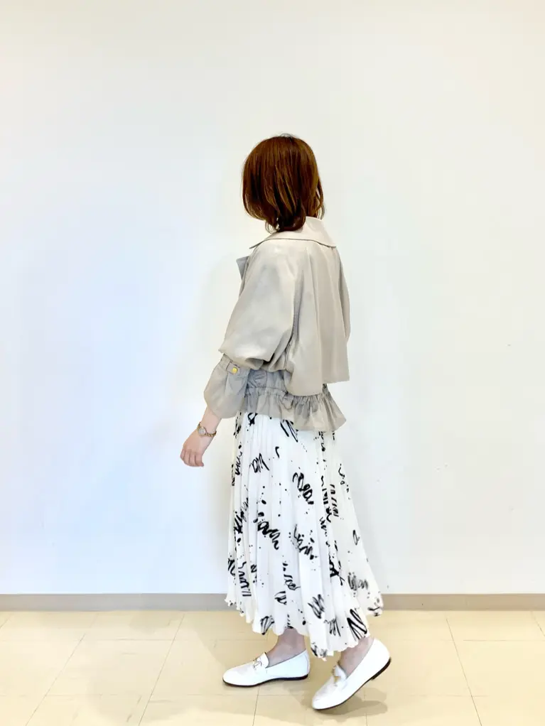 ORIGINATED IN GRACE CONTINENTAL eri コーディネート画像