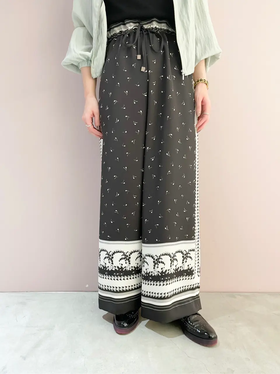 ORIGINATED IN GRACE CONTINENTAL Yuuki NOZAWA コーディネート画像