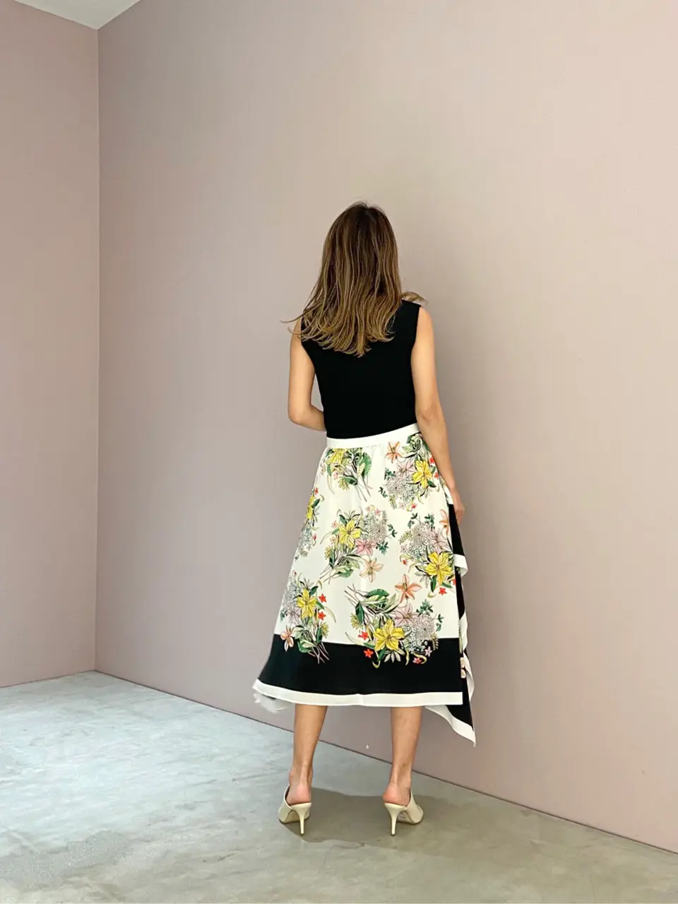 ORIGINATED IN GRACE CONTINENTAL yukimi yonee コーディネート画像