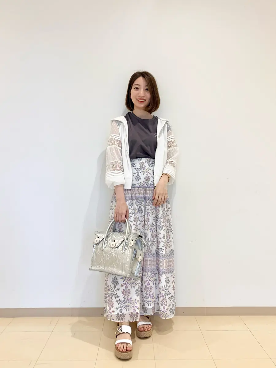 ORIGINATED IN GRACE CONTINENTAL eri コーディネート画像