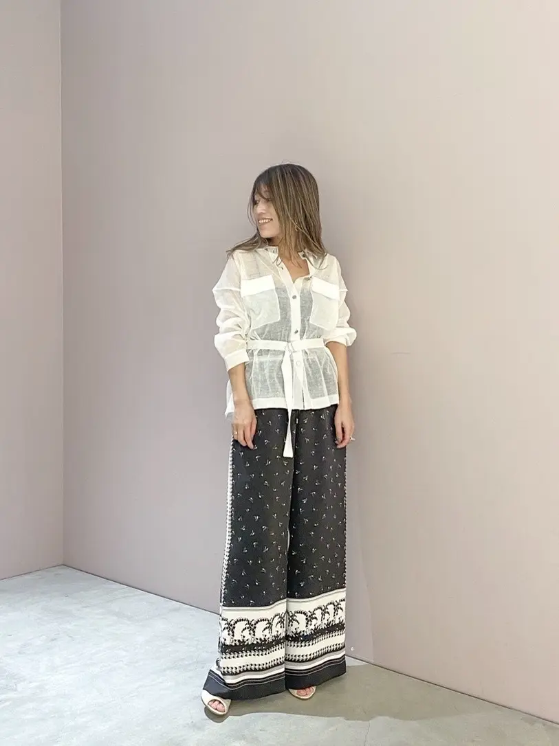 ORIGINATED IN GRACE CONTINENTAL yukimi yonee コーディネート画像