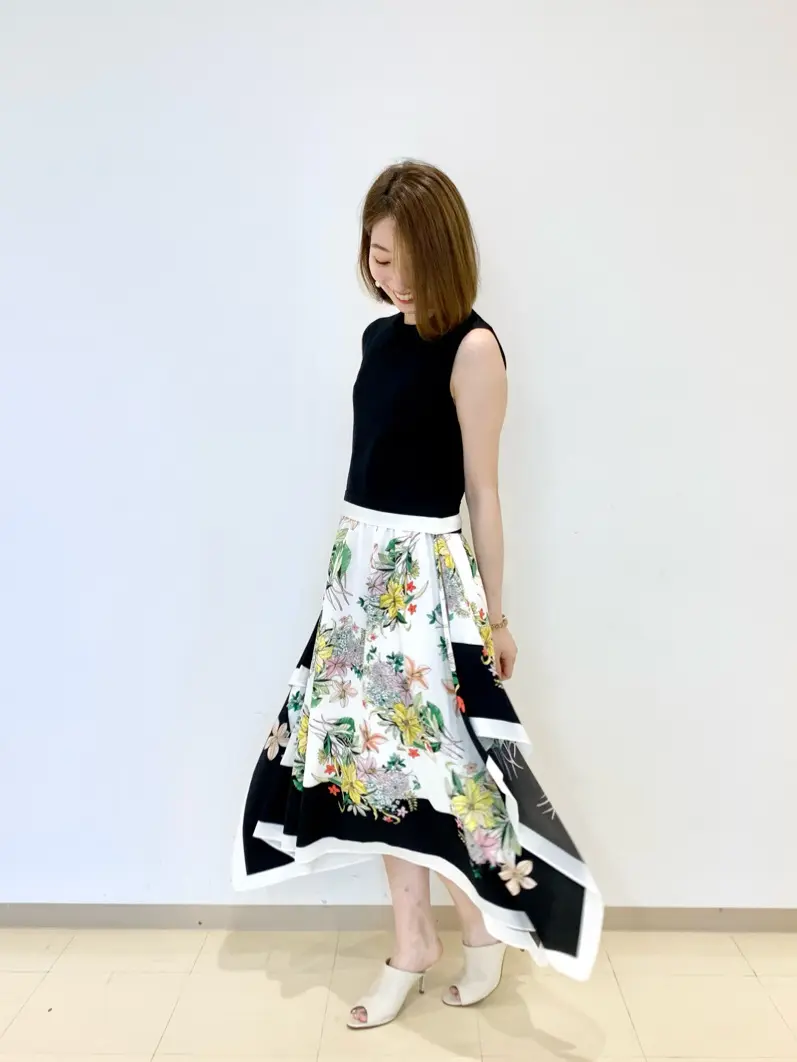 ORIGINATED IN GRACE CONTINENTAL eri コーディネート画像