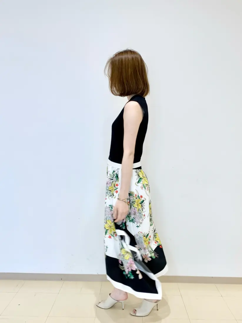 ORIGINATED IN GRACE CONTINENTAL eri コーディネート画像