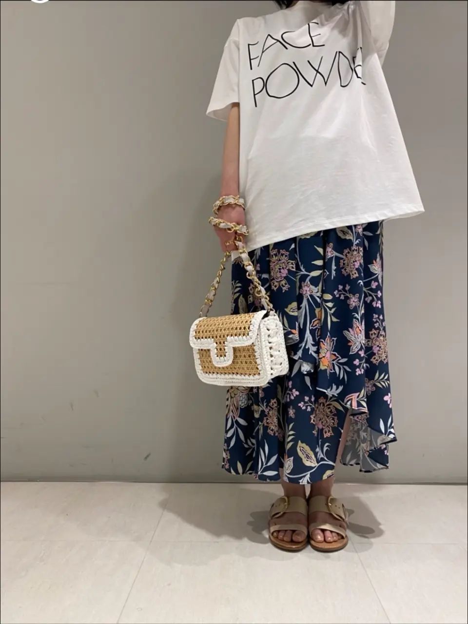 ORIGINATED IN GRACE CONTINENTAL yuri コーディネート画像