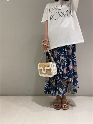 ORIGINATED IN GRACE CONTINENTAL yuri コーディネート画像