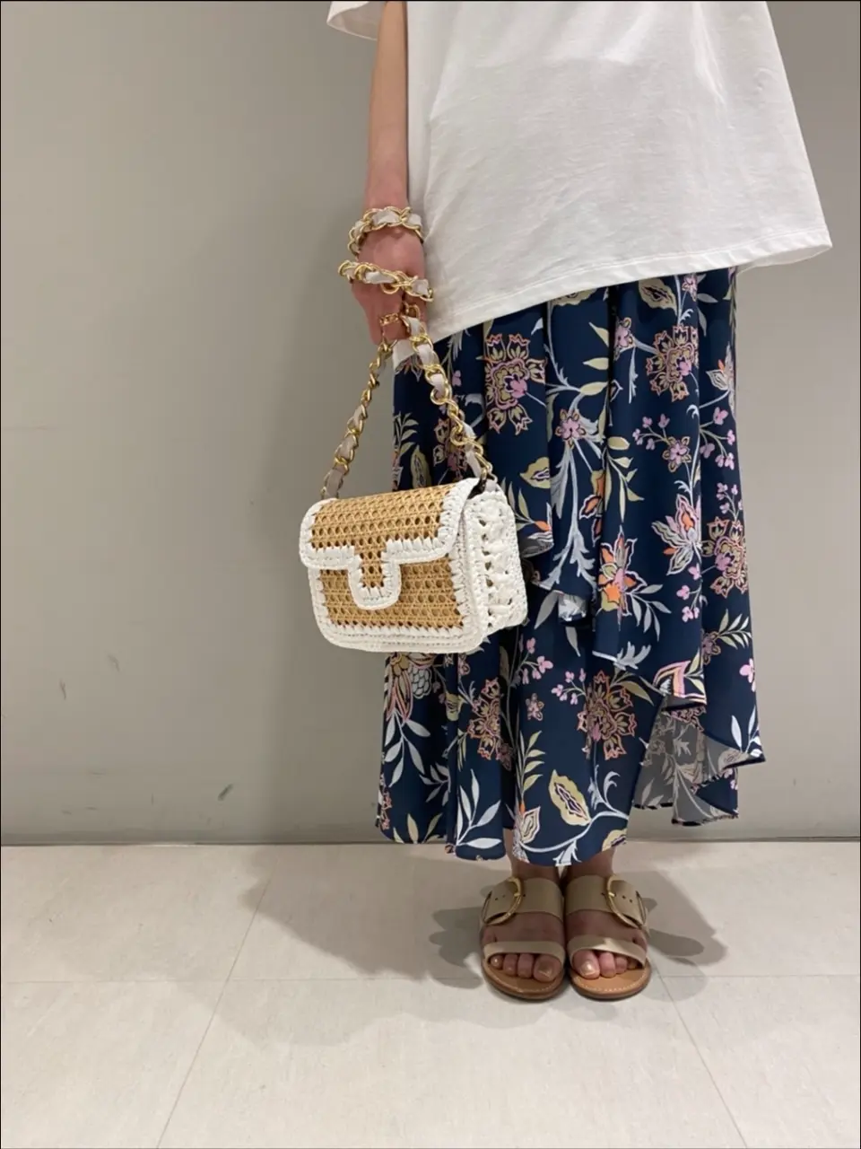 ORIGINATED IN GRACE CONTINENTAL yuri コーディネート画像