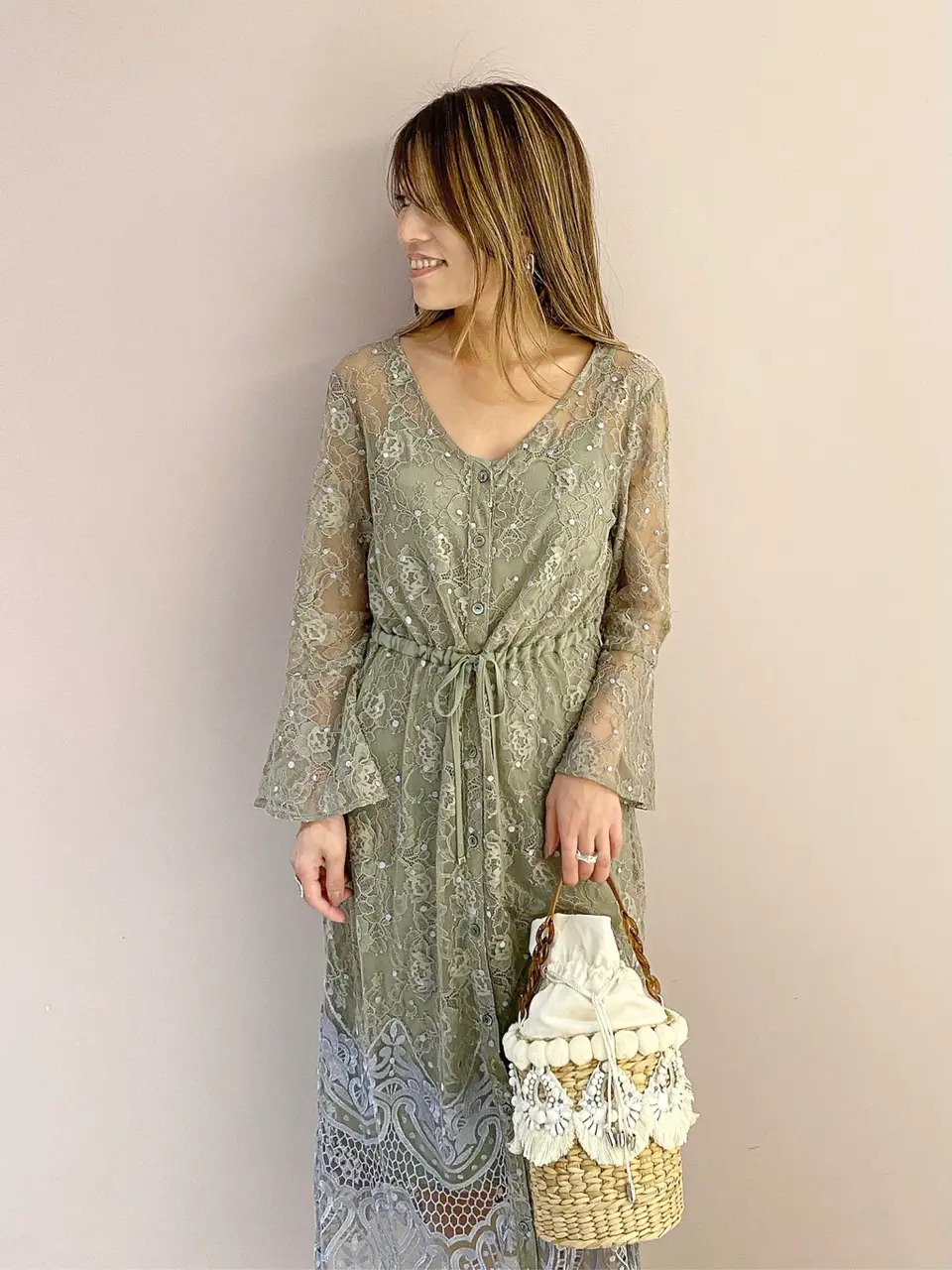 ORIGINATED IN GRACE CONTINENTAL yukimi yonee コーディネート画像