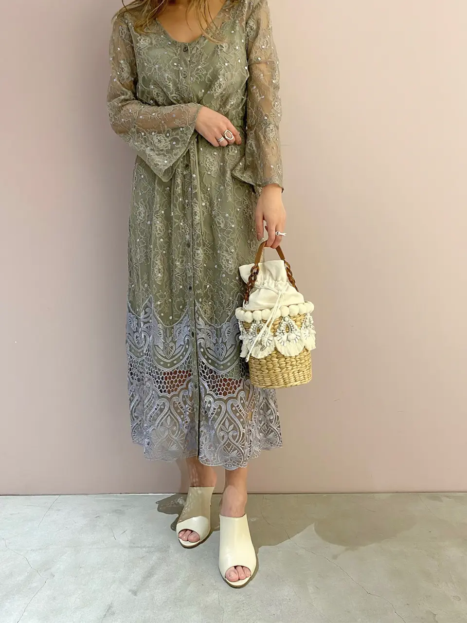 ORIGINATED IN GRACE CONTINENTAL yukimi yonee コーディネート画像