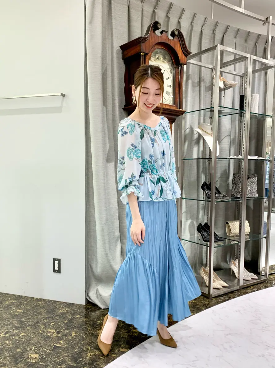 ORIGINATED IN GRACE CONTINENTAL eri コーディネート画像