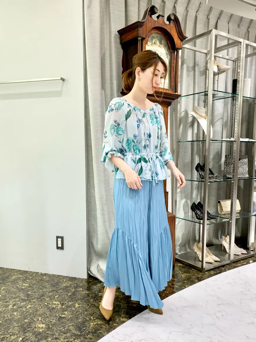 ORIGINATED IN GRACE CONTINENTAL eri コーディネート画像