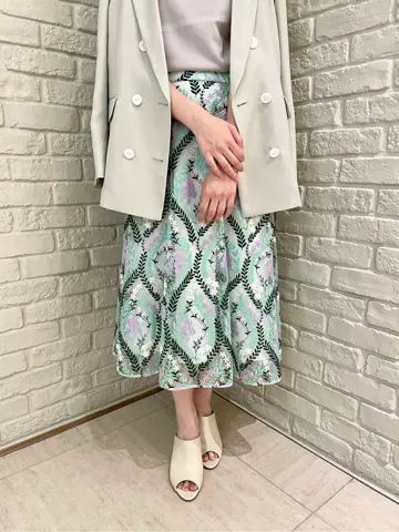 ORIGINATED IN GRACE CONTINENTAL eri コーディネート画像