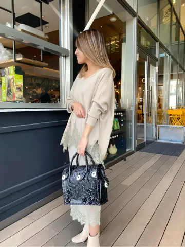 ORIGINATED IN GRACE CONTINENTAL yukimi yonee コーディネート画像