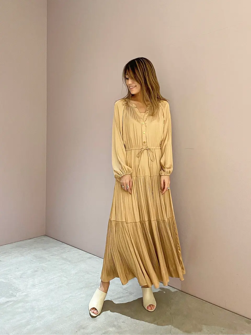 ORIGINATED IN GRACE CONTINENTAL yukimi yonee コーディネート画像