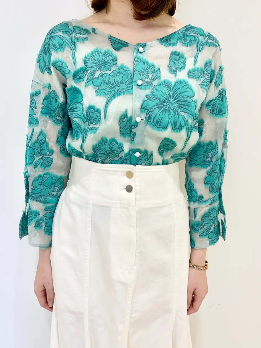 ORIGINATED IN GRACE CONTINENTAL eri コーディネート画像