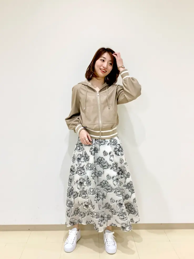 ORIGINATED IN GRACE CONTINENTAL eri コーディネート画像