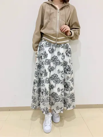 ORIGINATED IN GRACE CONTINENTAL eri コーディネート画像