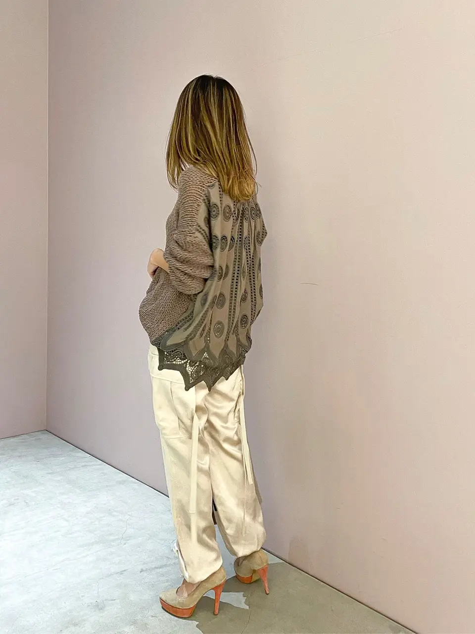 ORIGINATED IN GRACE CONTINENTAL yukimi yonee コーディネート画像