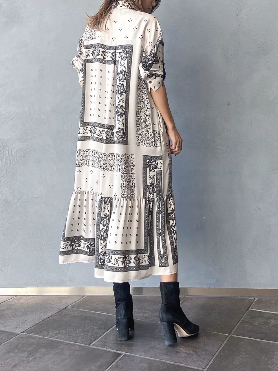 ORIGINATED IN GRACE CONTINENTAL yukimi yonee コーディネート画像