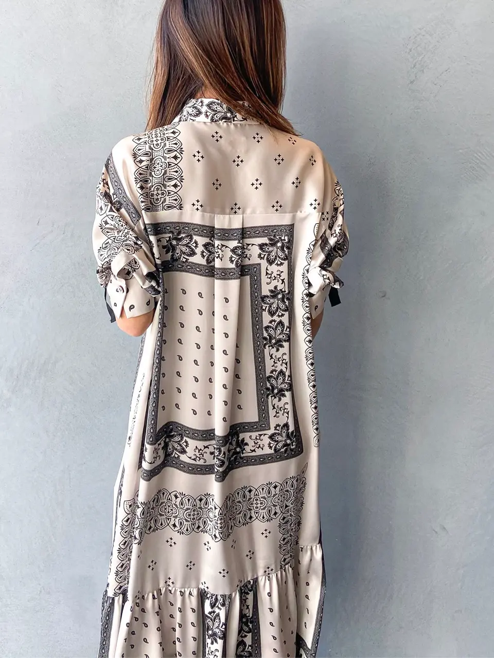 ORIGINATED IN GRACE CONTINENTAL yukimi yonee コーディネート画像