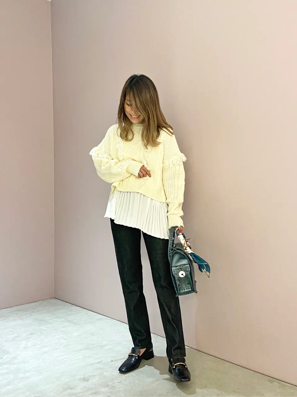 ORIGINATED IN GRACE CONTINENTAL yukimi yonee コーディネート画像