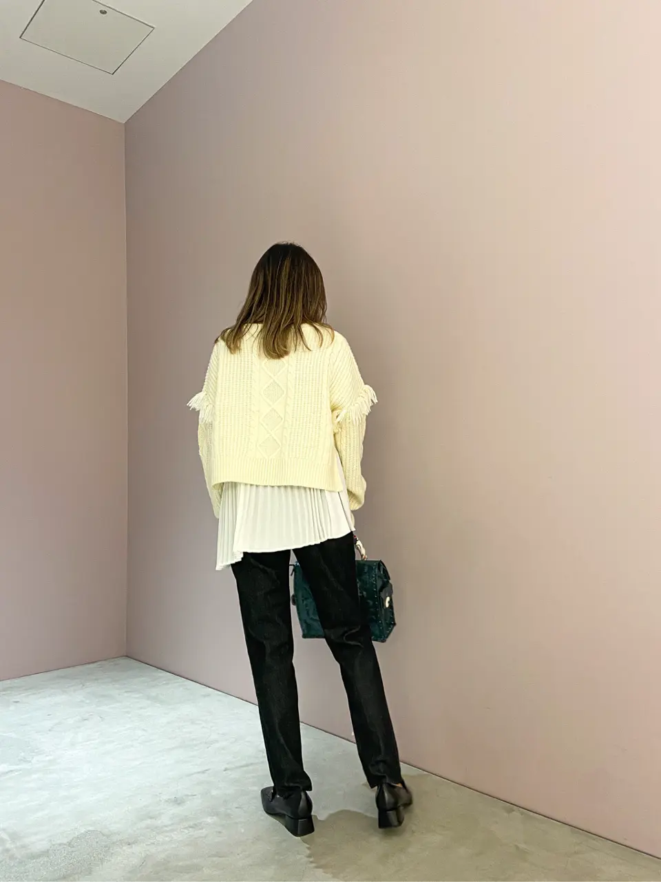 ORIGINATED IN GRACE CONTINENTAL yukimi yonee コーディネート画像