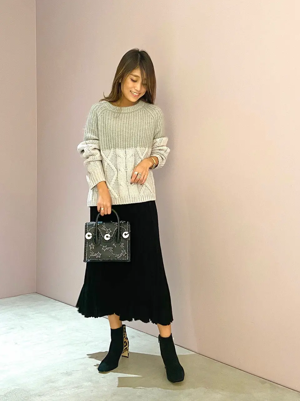 ORIGINATED IN GRACE CONTINENTAL yukimi yonee コーディネート画像