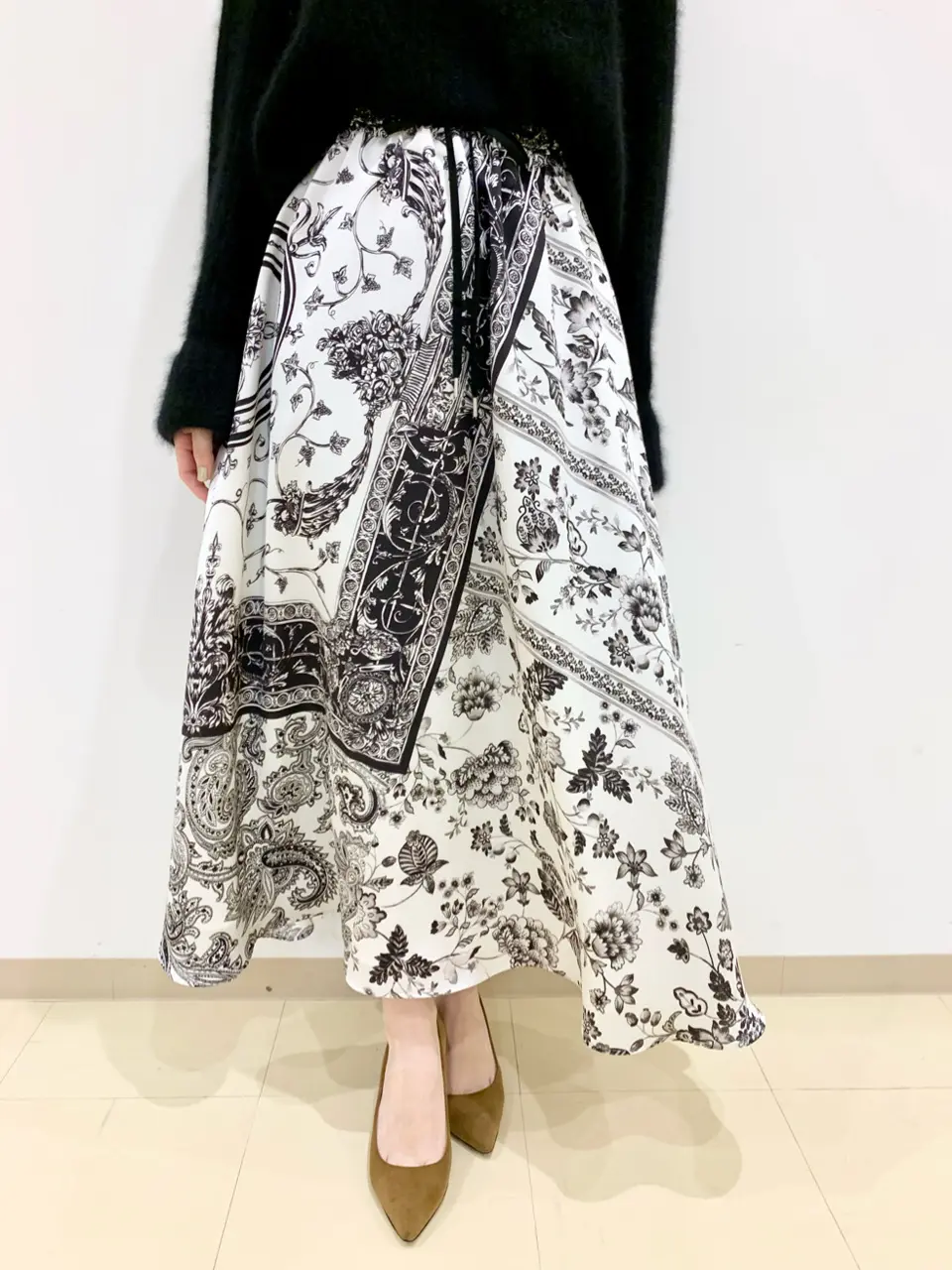 ORIGINATED IN GRACE CONTINENTAL eri コーディネート画像