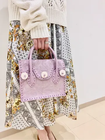 ORIGINATED IN GRACE CONTINENTAL eri コーディネート画像