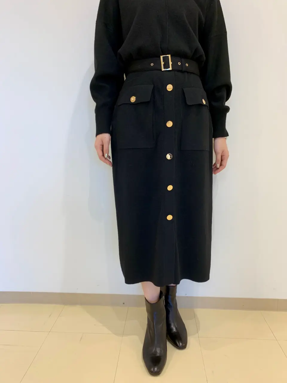 ORIGINATED IN GRACE CONTINENTAL eri コーディネート画像