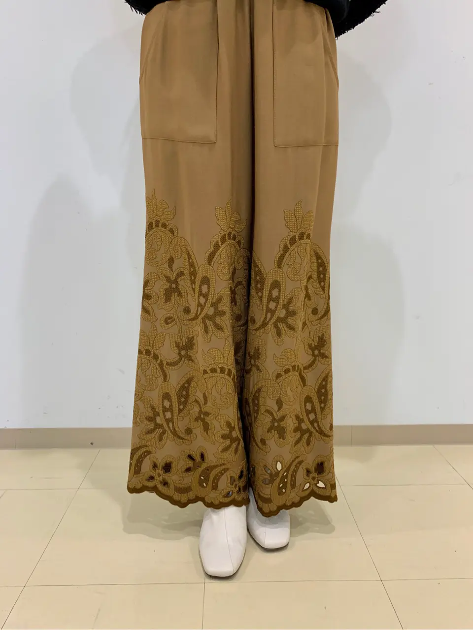 ORIGINATED IN GRACE CONTINENTAL eri コーディネート画像