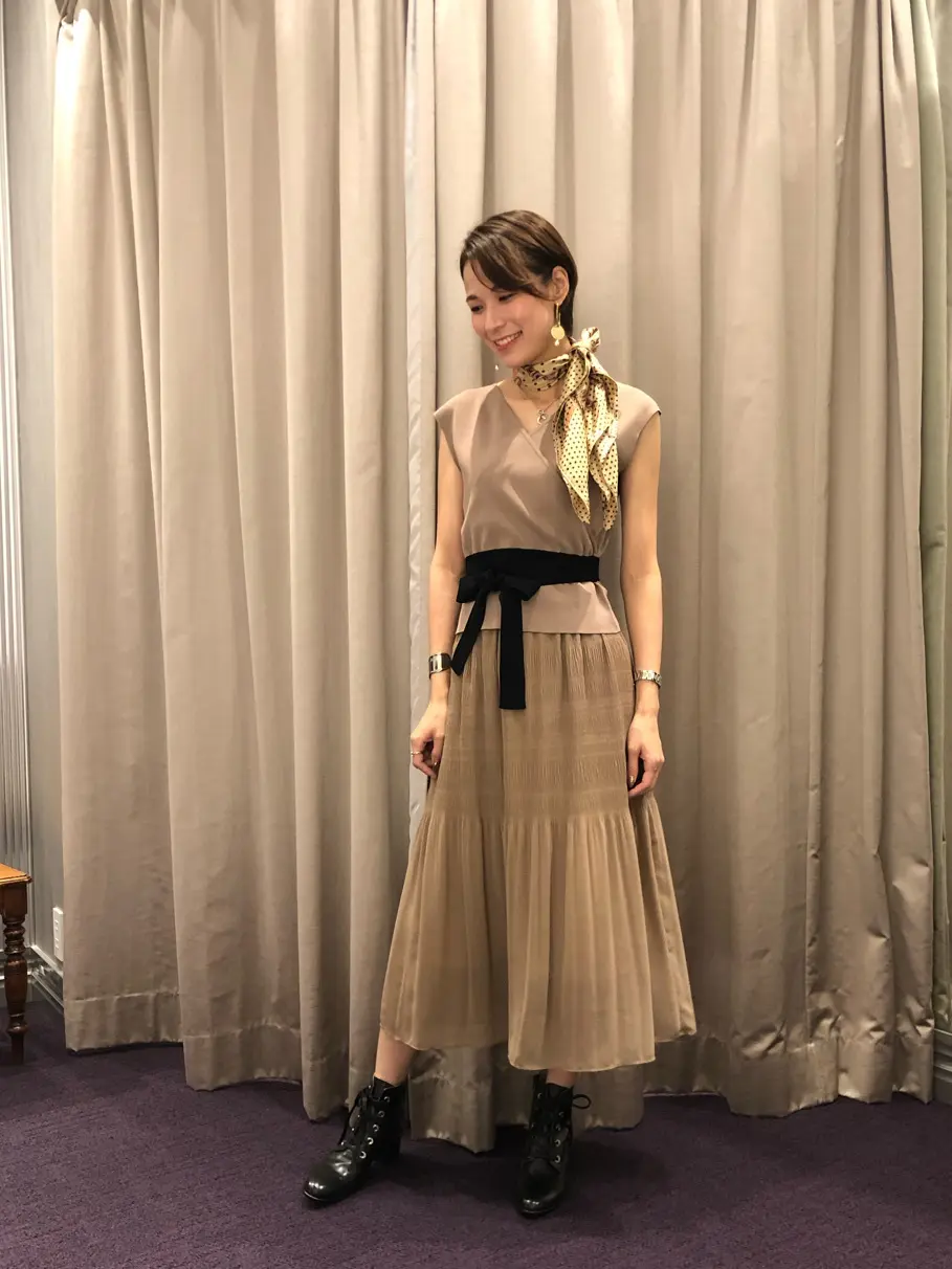 ORIGINATED IN GRACE CONTINENTAL 亀田 未希 コーディネート画像