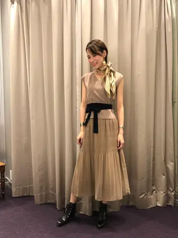 ORIGINATED IN GRACE CONTINENTAL 亀田 未希 コーディネート画像
