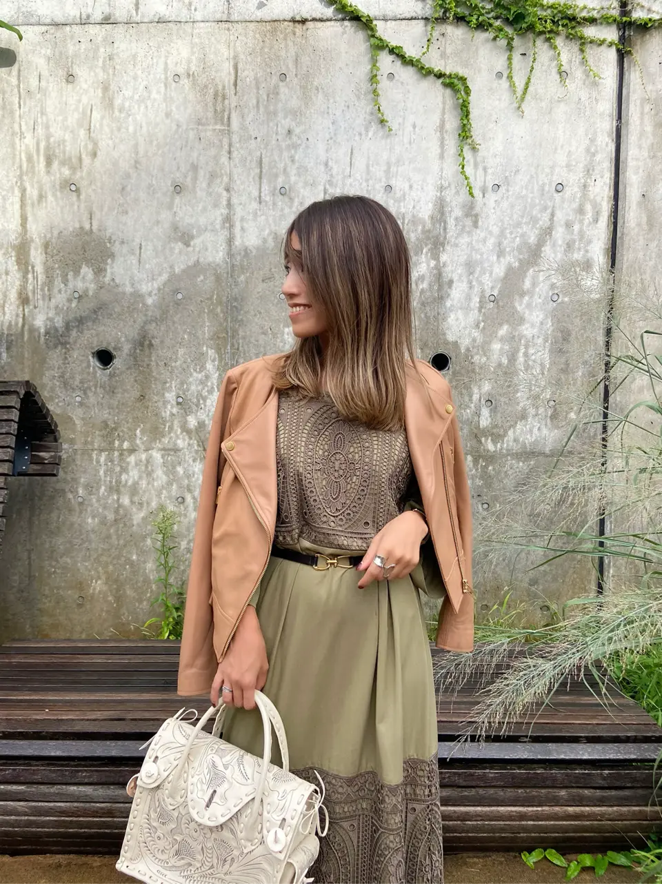 ORIGINATED IN GRACE CONTINENTAL yukimi yonee コーディネート画像