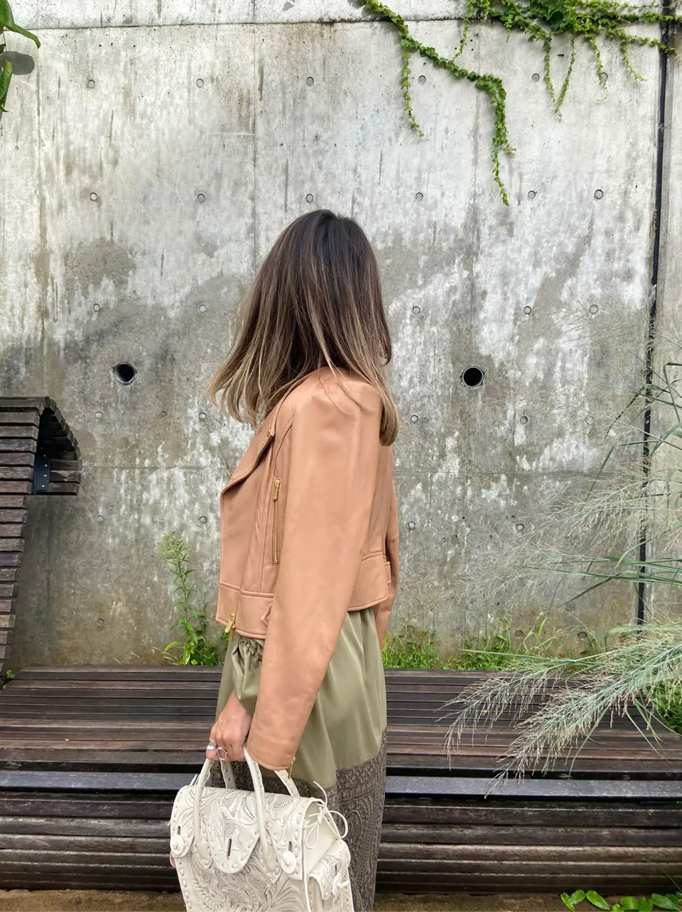 ORIGINATED IN GRACE CONTINENTAL yukimi yonee コーディネート画像