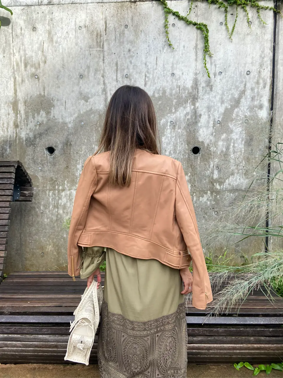 ORIGINATED IN GRACE CONTINENTAL yukimi yonee コーディネート画像