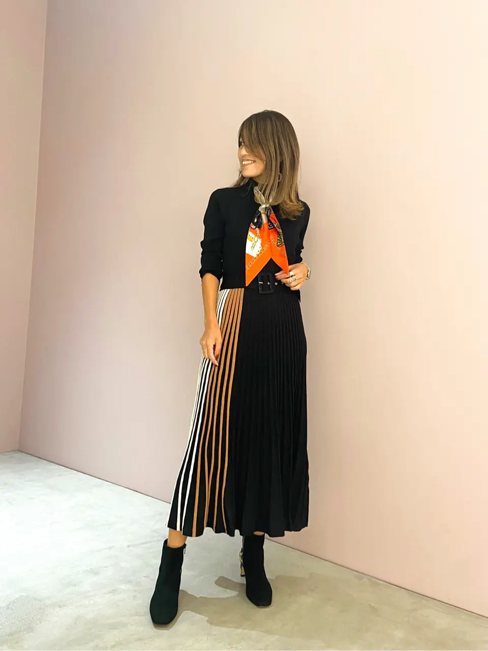 ORIGINATED IN GRACE CONTINENTAL yukimi yonee コーディネート画像