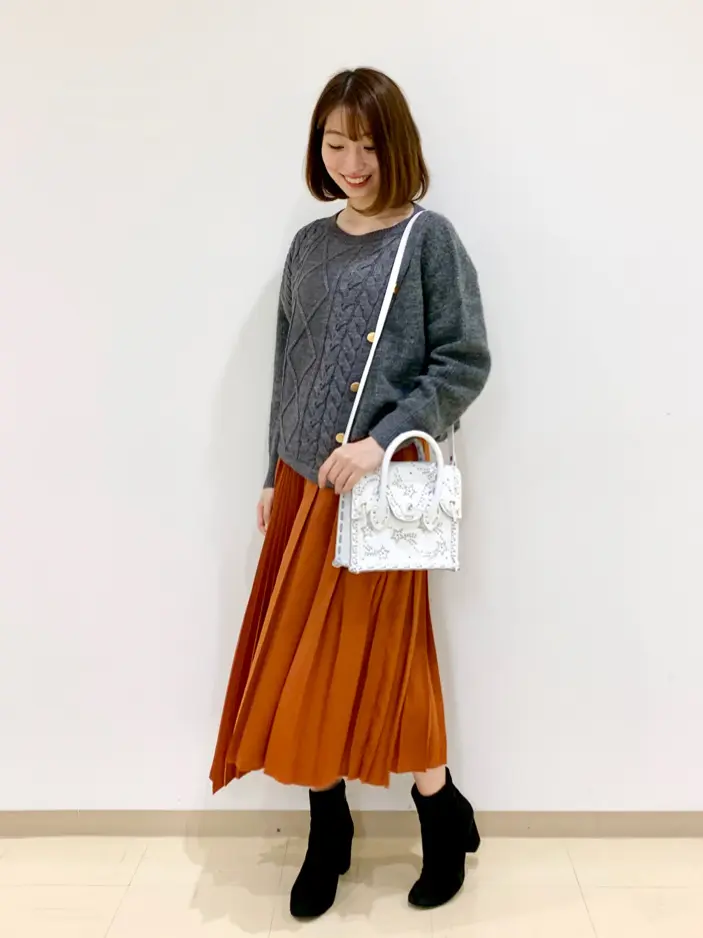 ORIGINATED IN GRACE CONTINENTAL eri コーディネート画像