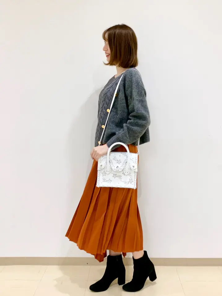 ORIGINATED IN GRACE CONTINENTAL eri コーディネート画像