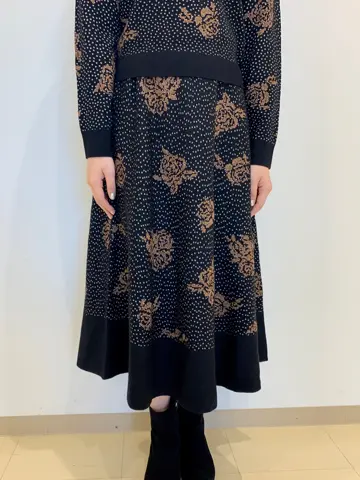 ORIGINATED IN GRACE CONTINENTAL eri コーディネート画像