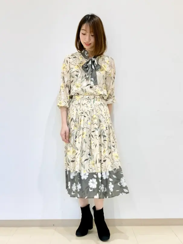 ORIGINATED IN GRACE CONTINENTAL eri コーディネート画像