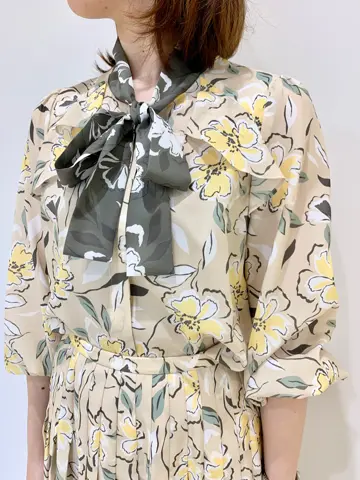 ORIGINATED IN GRACE CONTINENTAL eri コーディネート画像