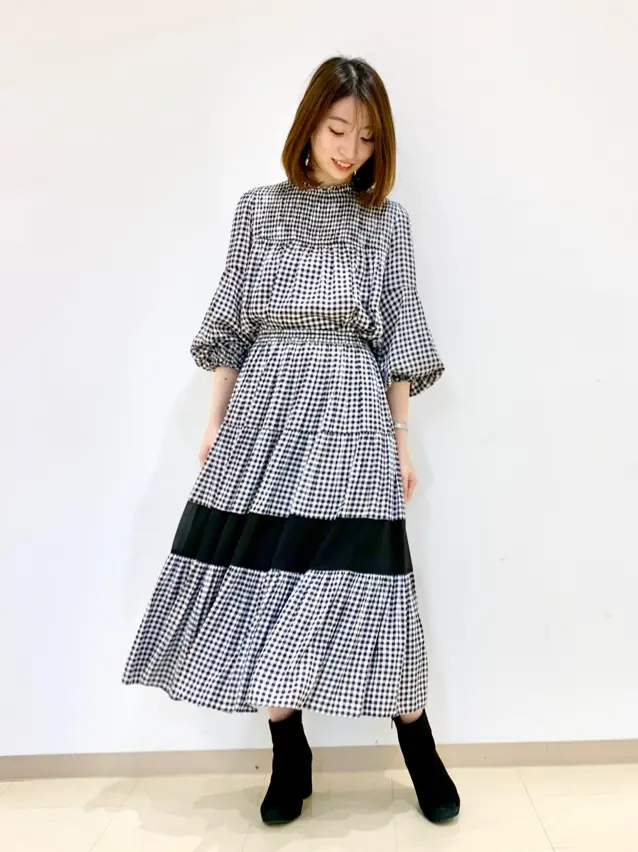 ORIGINATED IN GRACE CONTINENTAL eri コーディネート画像