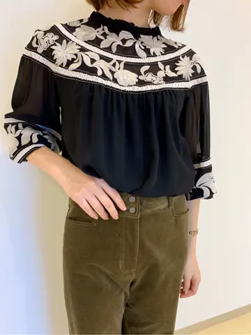 ORIGINATED IN GRACE CONTINENTAL eri コーディネート画像