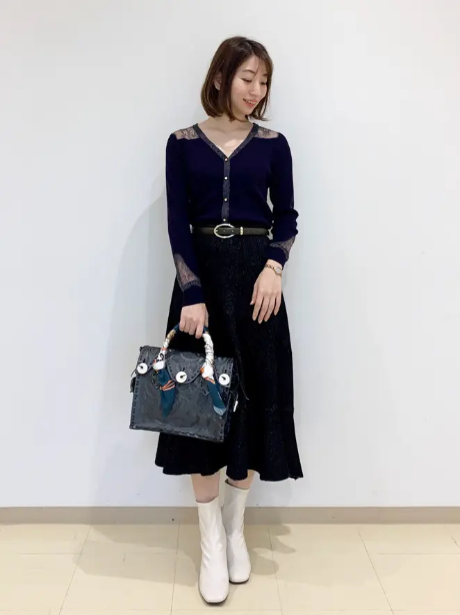 ORIGINATED IN GRACE CONTINENTAL eri コーディネート画像