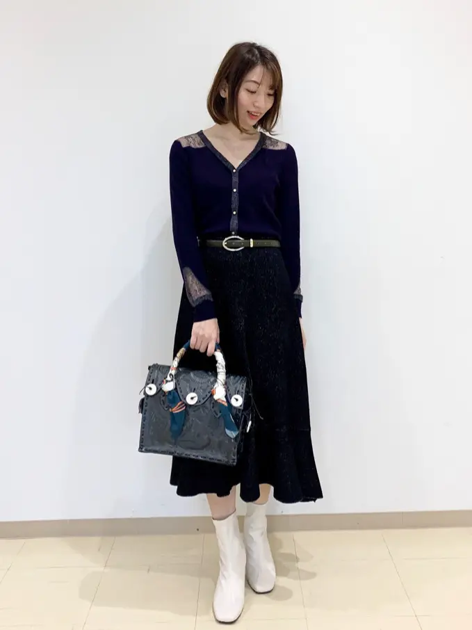 ORIGINATED IN GRACE CONTINENTAL eri コーディネート画像