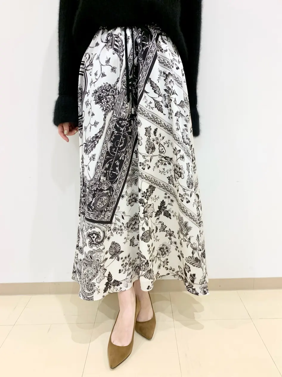 ORIGINATED IN GRACE CONTINENTAL eri コーディネート画像