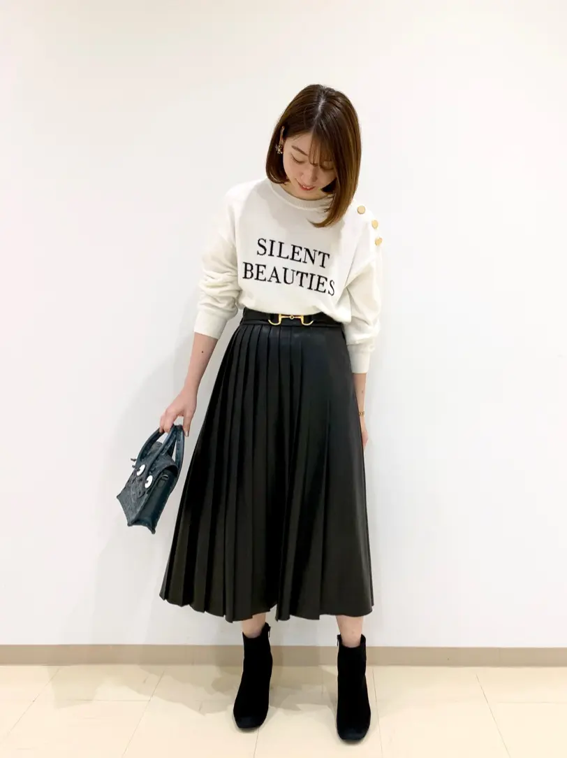 ORIGINATED IN GRACE CONTINENTAL eri コーディネート画像